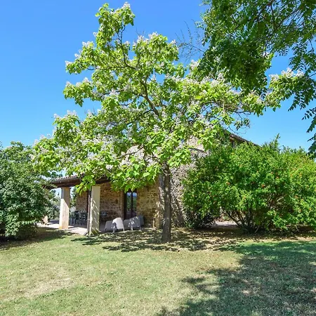 Amazing In San Vito In Monte Apartamento *